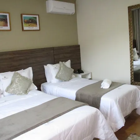 Hotel&Pousada Princesa Isabel Rua Teresa-2